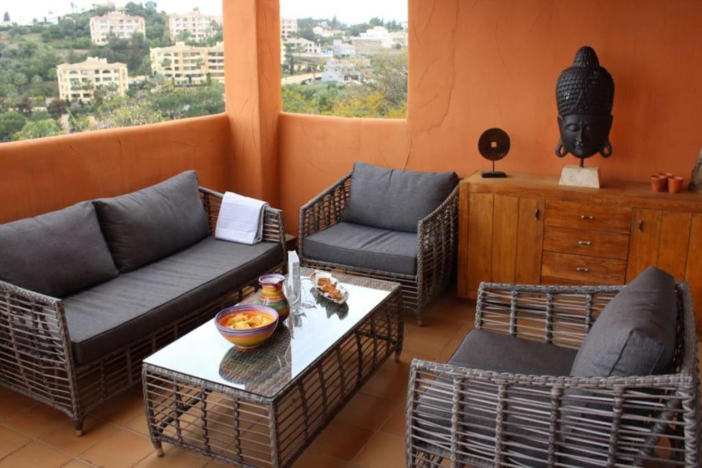 R18 2bedroom Lagos * Marbella